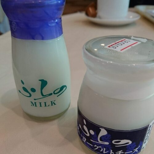 北海道富良野で飲んだミルクとヨーグルト